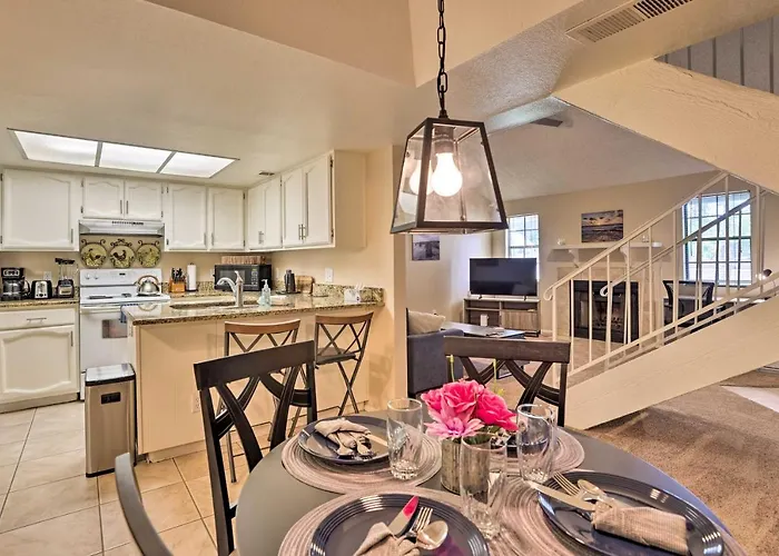 < 1 Mi To Downtown Gilbert: W/ Pool Access!