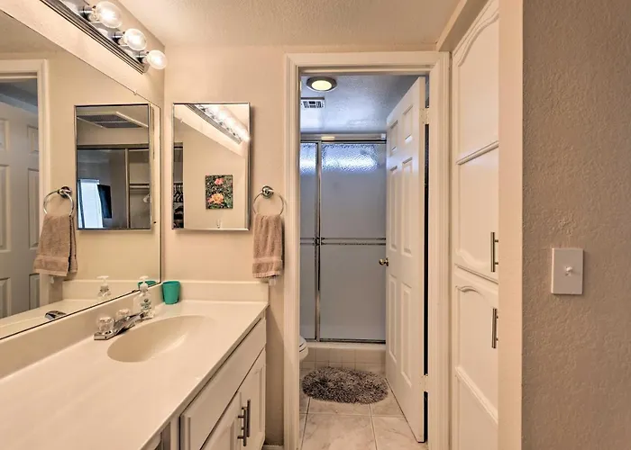 < 1 Mi To Downtown Gilbert: W/ Pool Access!