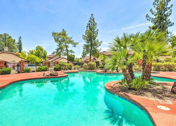 < 1 Mi To Downtown Gilbert: W/ Pool Access! Holiday home *